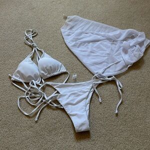 White bikini M